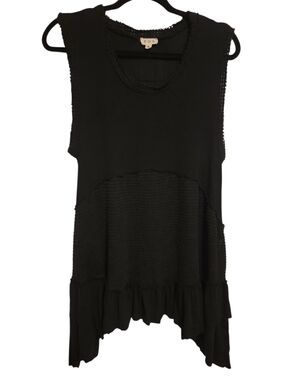 POL Black Sleeveless Textured Knit Tank with Ruffle Hem